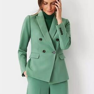 Ann Tayloe Women’s Double Breasted Green Blazer size 4